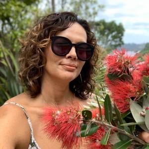 Meet your Posher, Nic